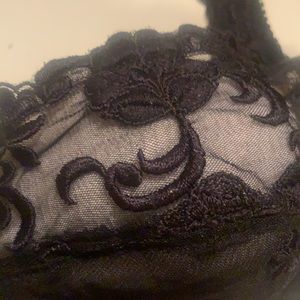 FELINA BLACK LACE BRA LINGERIE 32D